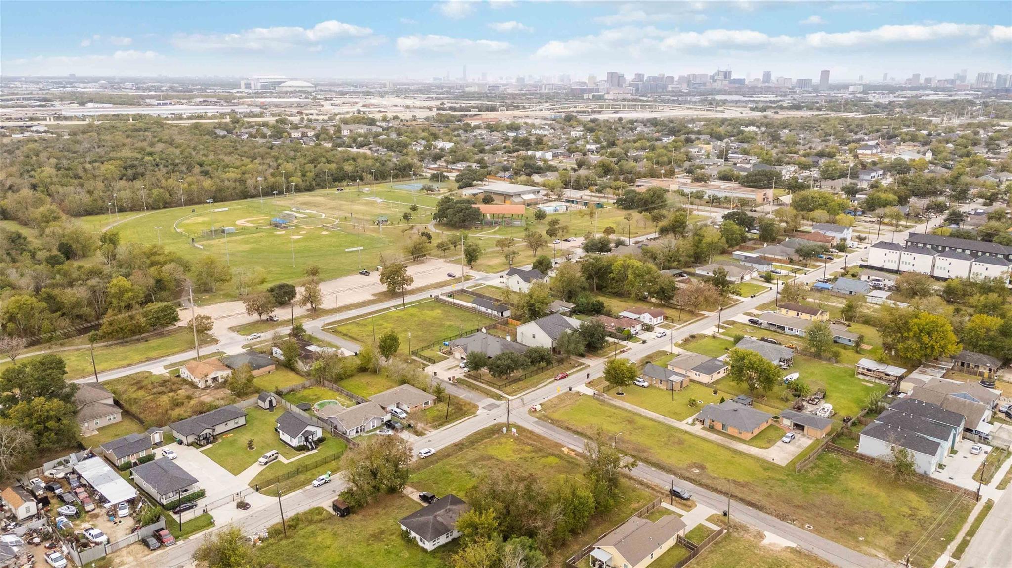 3724 Davenport Avenue