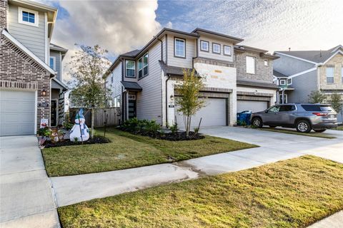 Photo of 21111 Rio San Jose Ct Ct, Cypress, TX 77433 (MLS # 41965722)