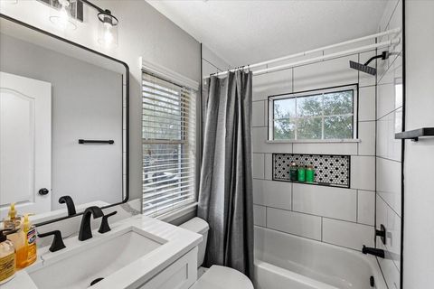 Tiny photo for 17602 Laguna Trail Drive, Houston, TX 77095 (MLS # 50246869)