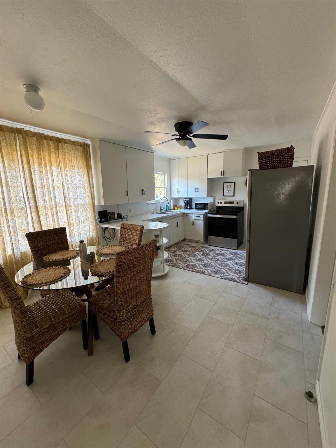 1104 Sycamore Street