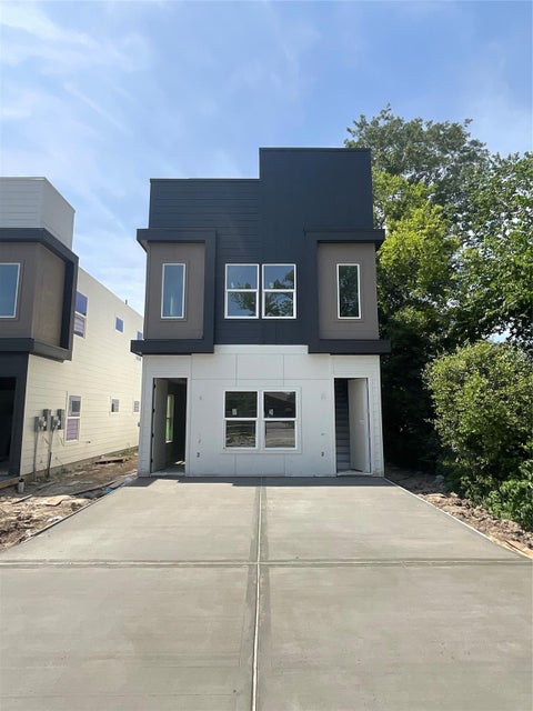 Multifamily For Sale - 966 South Lane #A/B<br/> Houston, TX 77088