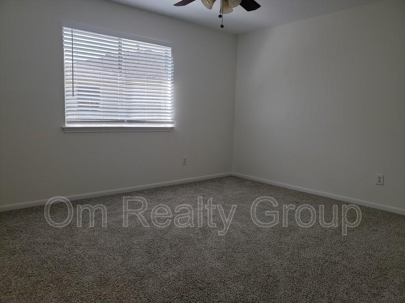 6655 Stonefort Ct