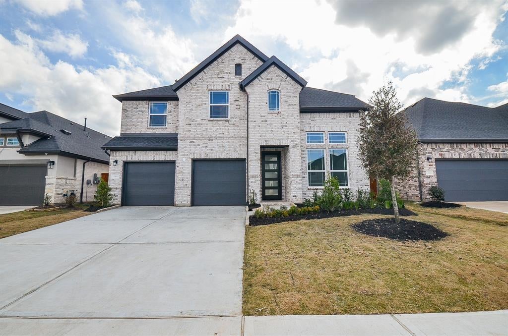 31911 Sky Ridge Lane
