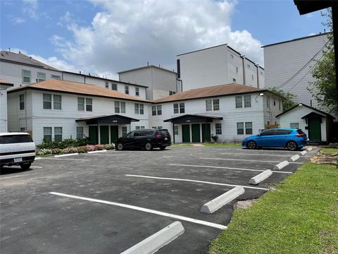 Photo of 2409 Bastrop St #2, Houston, TX 77004 (MLS # 48595263)
