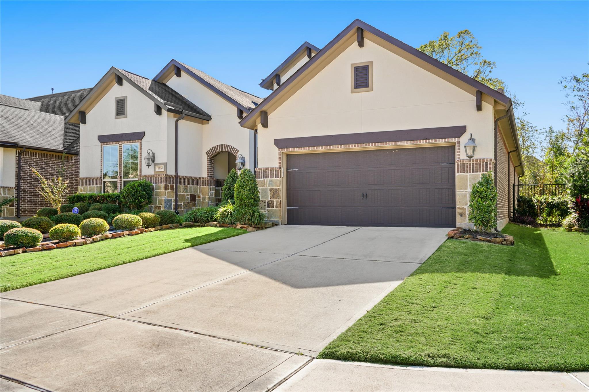 9510 Spring Rose Drive