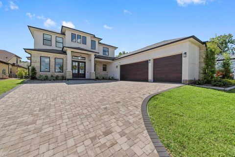 Photo of 135 Bentwater Bay Drive, Montgomery, TX 77356 (MLS # 92797847)