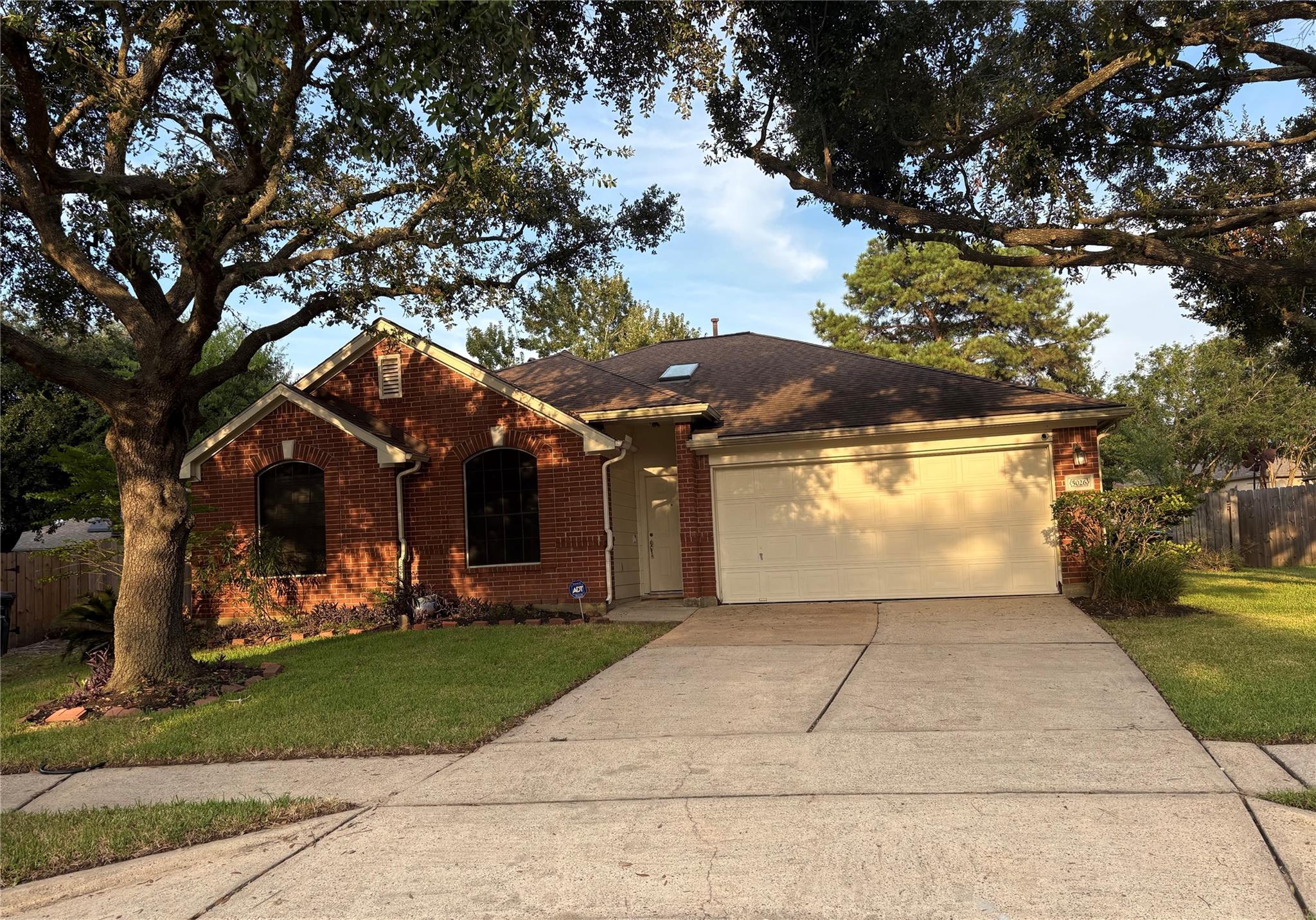 5026 Aquagate Drive