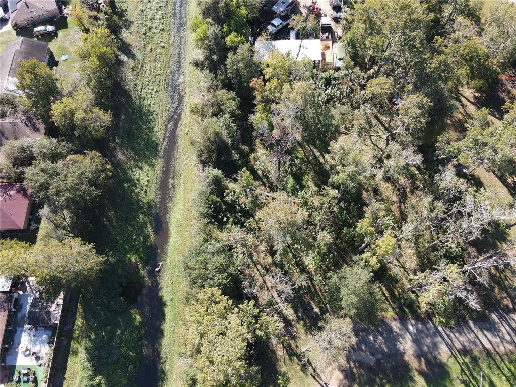 Photo of 1079 Tillison Street, Houston, TX 77088 (MLS # 41200122)