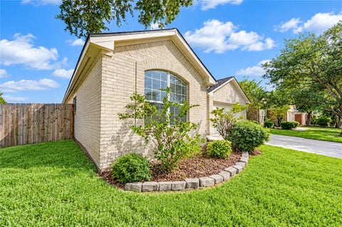 Photo of 1526 Rogers Lake Lane, Richmond, TX 77407 (MLS # 39360814)