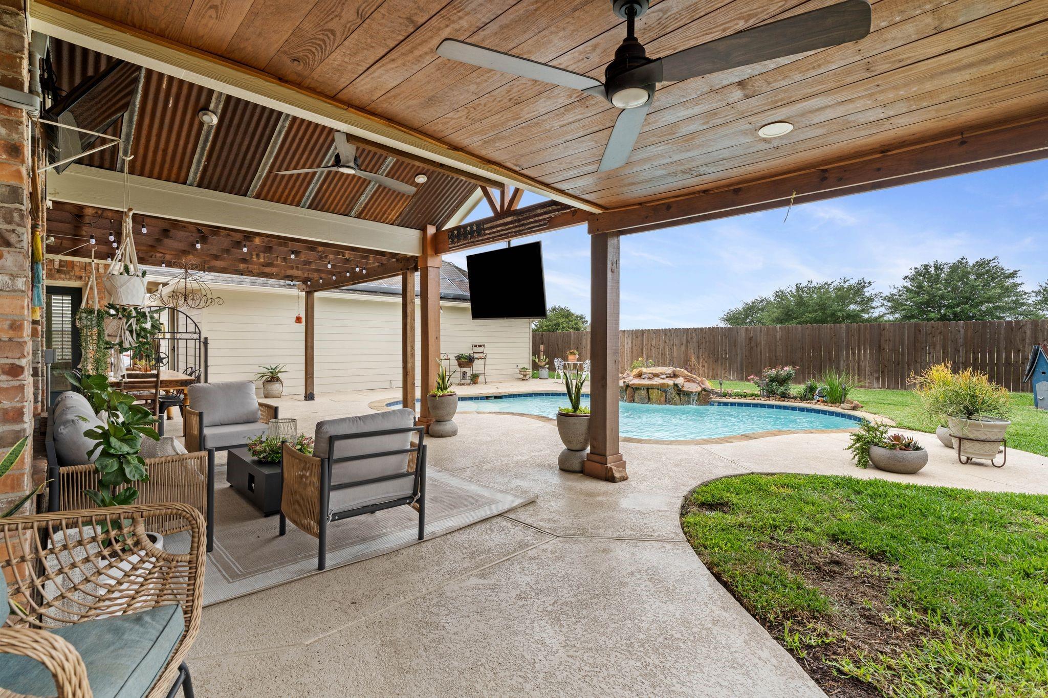 19015 Rustling Ridge Lane