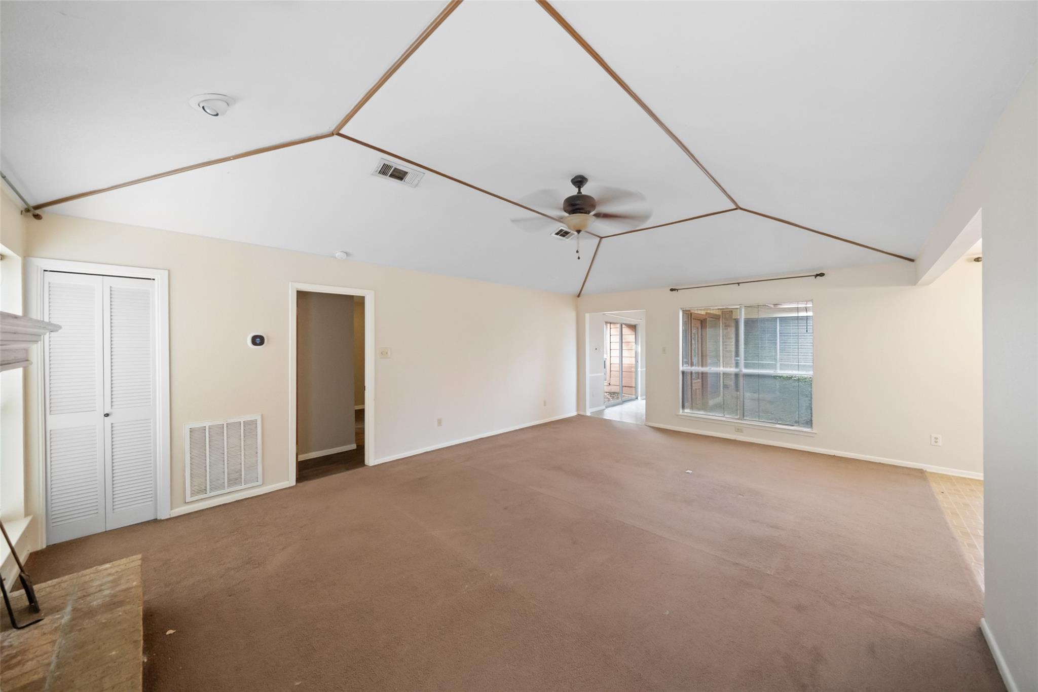 167 Thunderbird Drive