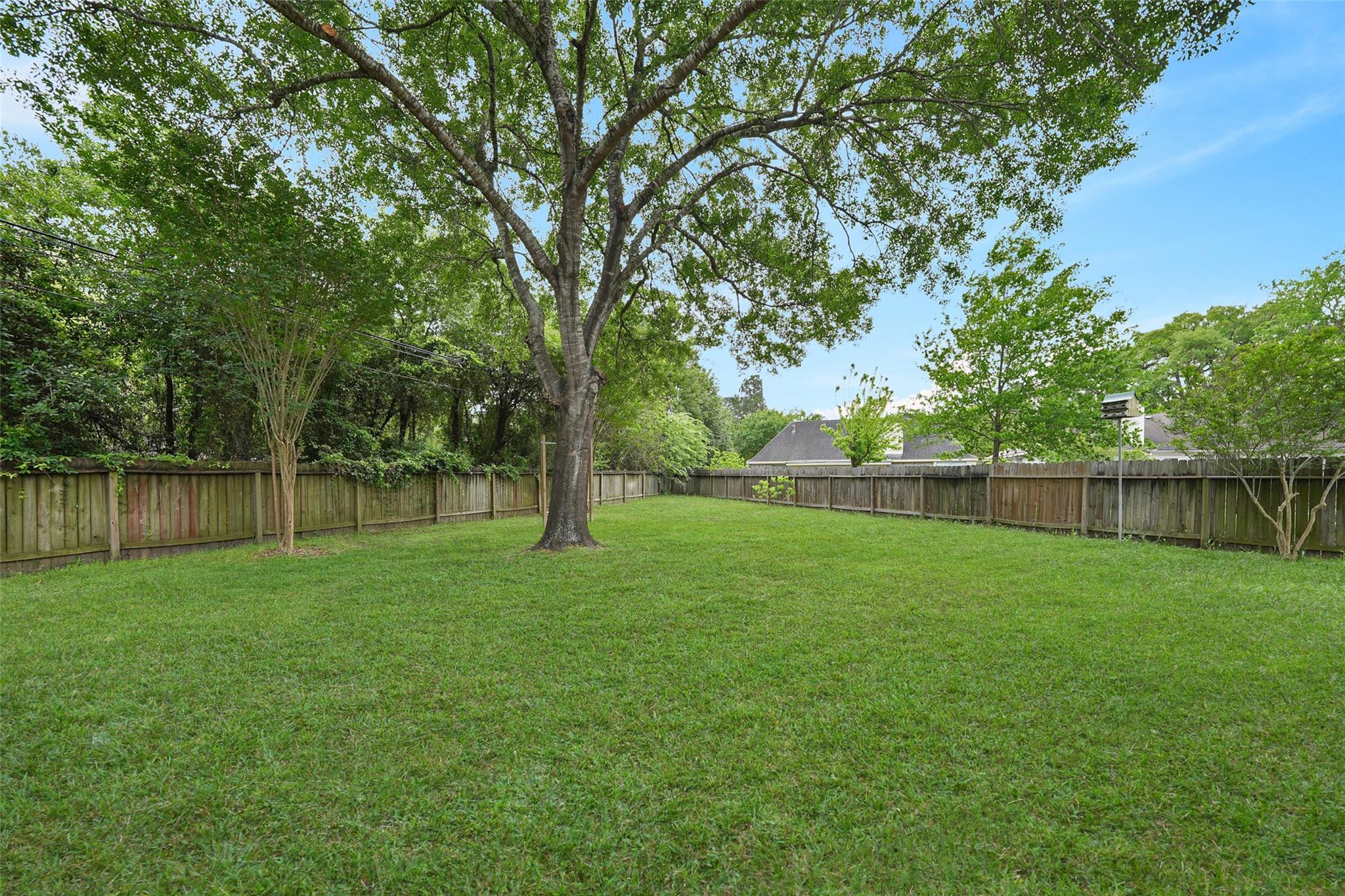 8811 Tan Oak Circle