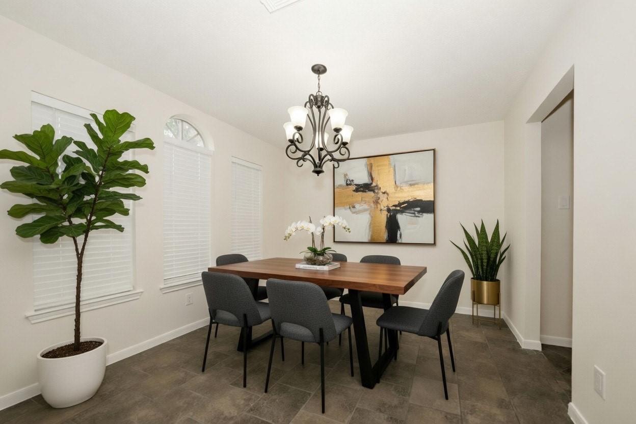 8811 Tan Oak Circle