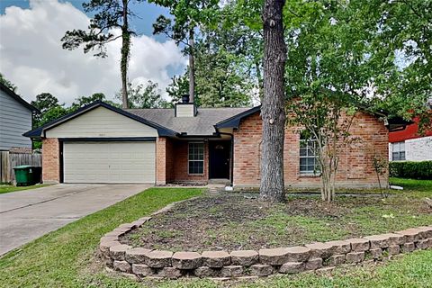 Photo of 3007 Birch Creek Drive, Houston, TX 77339 (MLS # 77008233)