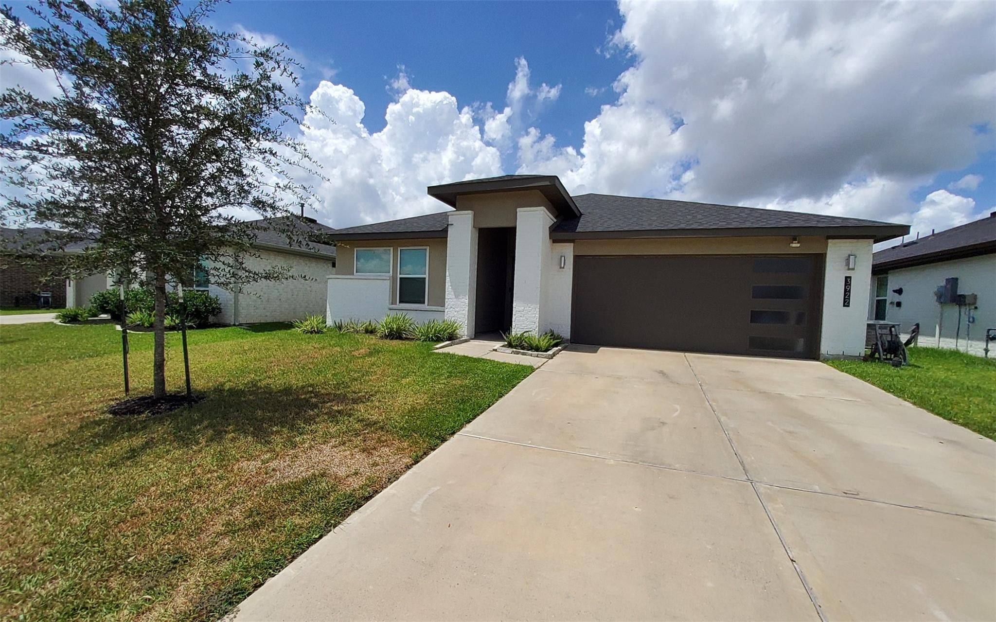 3922 Elk Creek Court