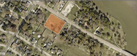 Vacant Land For Sale - 1719 W Texas Avenue<br/> Baytown, TX 77520