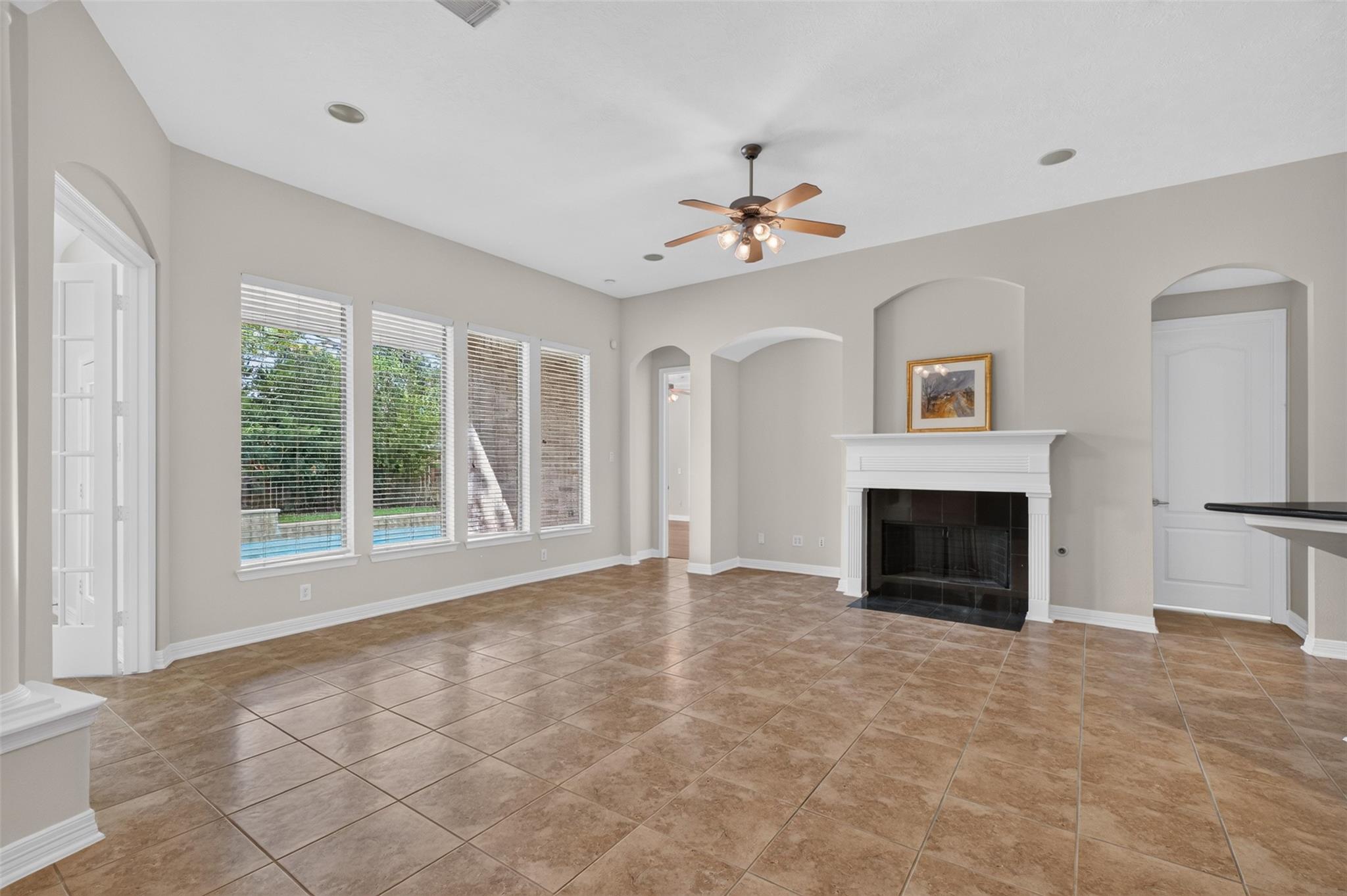 5923 Scarlett Bay Court