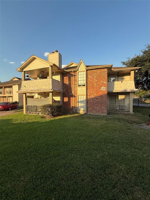 11500 Meadow Lane 4 Houston TX 77477