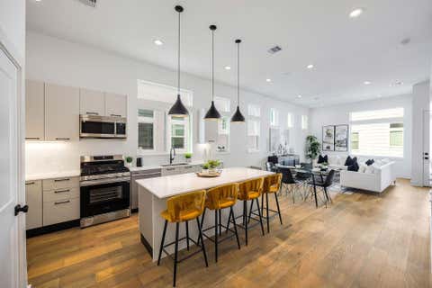 Photo of 303 Marcella Street #F, Houston, TX 77091 (MLS # 60281350)