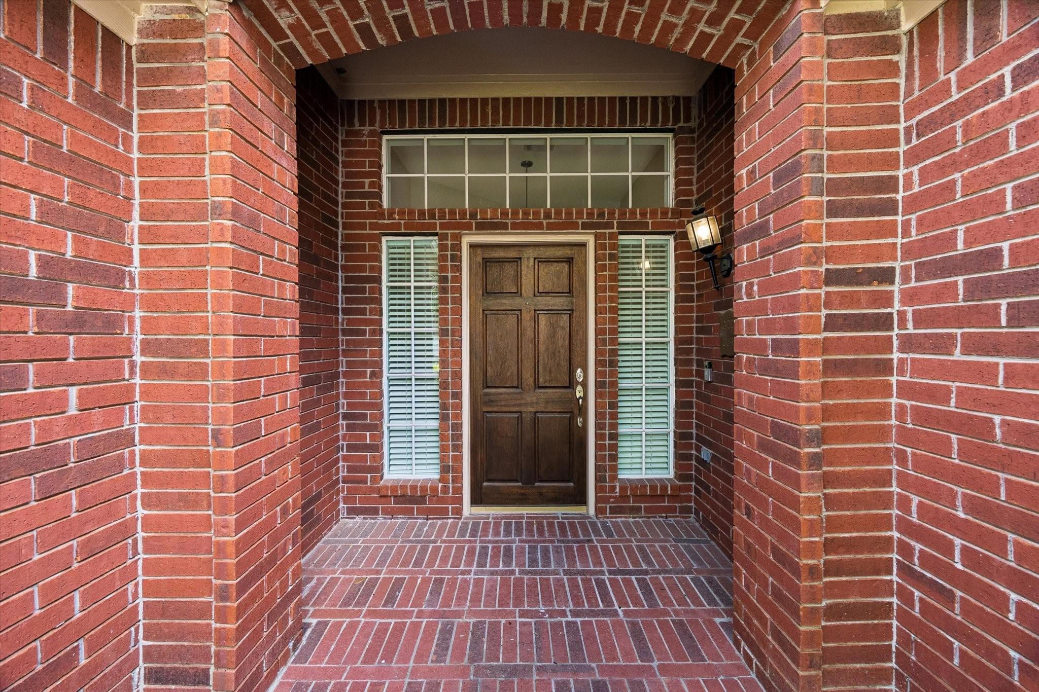 11707 Mesa Wells Drive