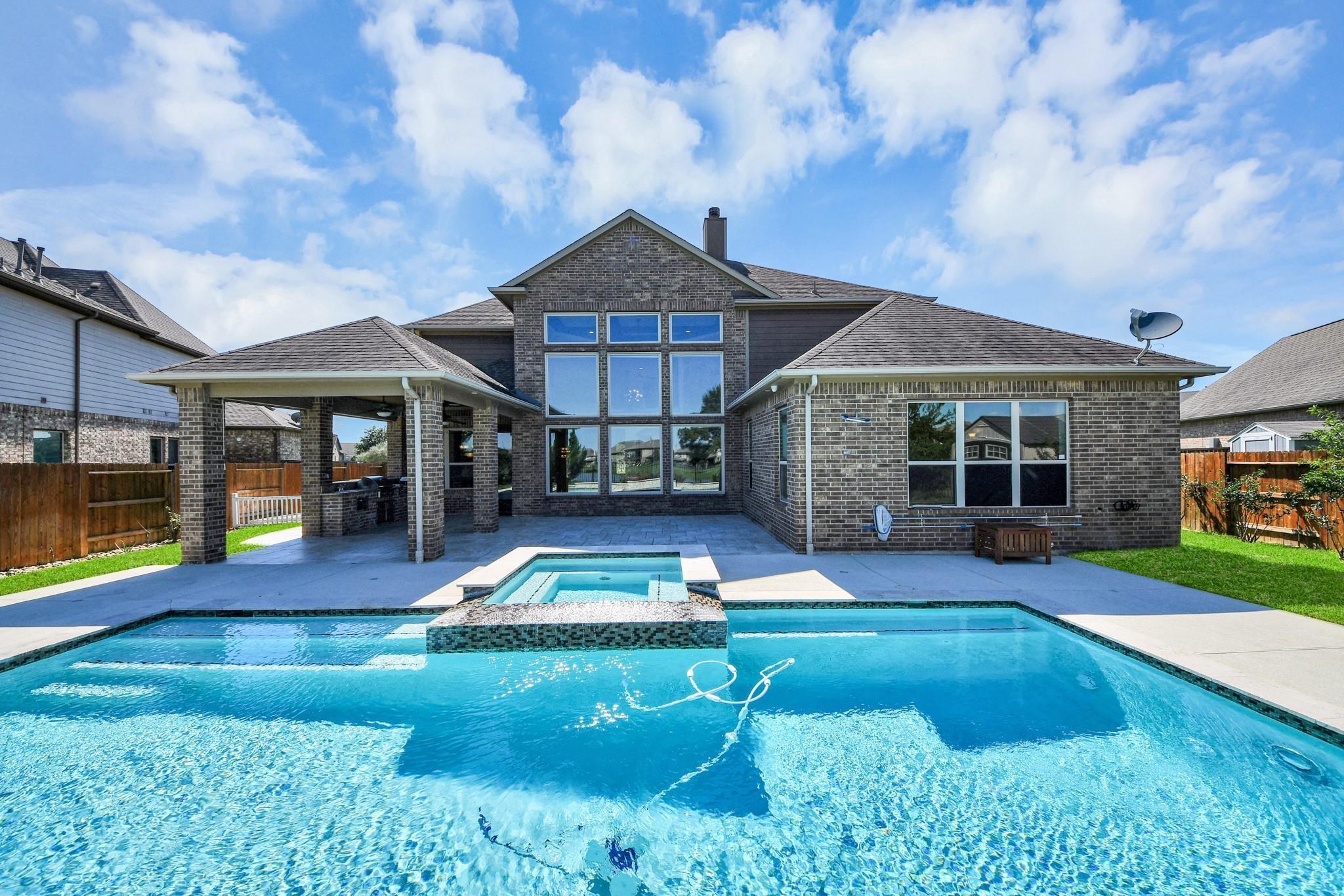 25627 Fleming Lodge Lane