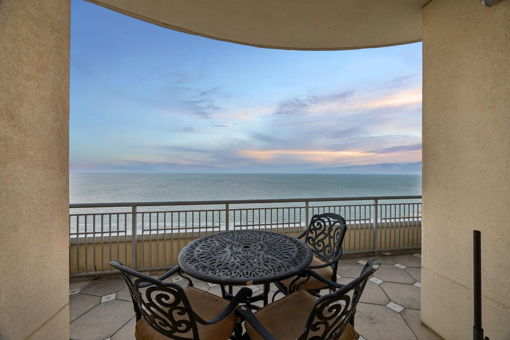 801 E Beach Drive BC2606