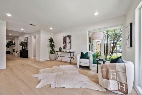 Photo of 10519 Brinwood Drive, Houston, TX 77043 (MLS # 54075386)