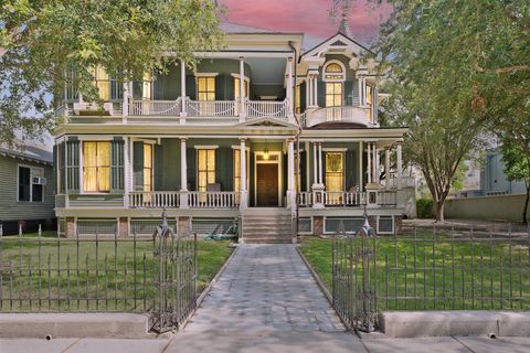 1116 Church Street Galveston TX 77550