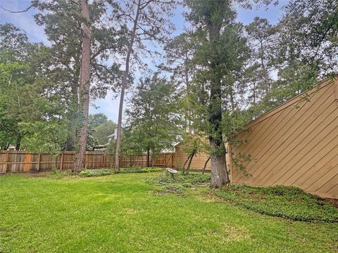 Tiny photo for 6203 Fairway Oaks Court, Spring, TX 77379 (MLS # 84529776)