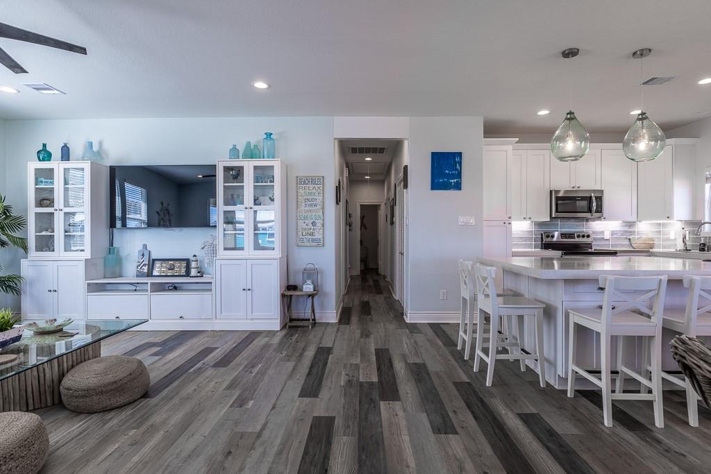 13111 Buccaneer Parkway
