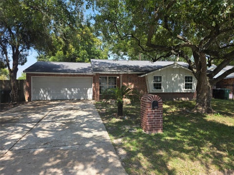 Homes For Rent - 1203 Mooney Road<br/> Houston, TX 77037