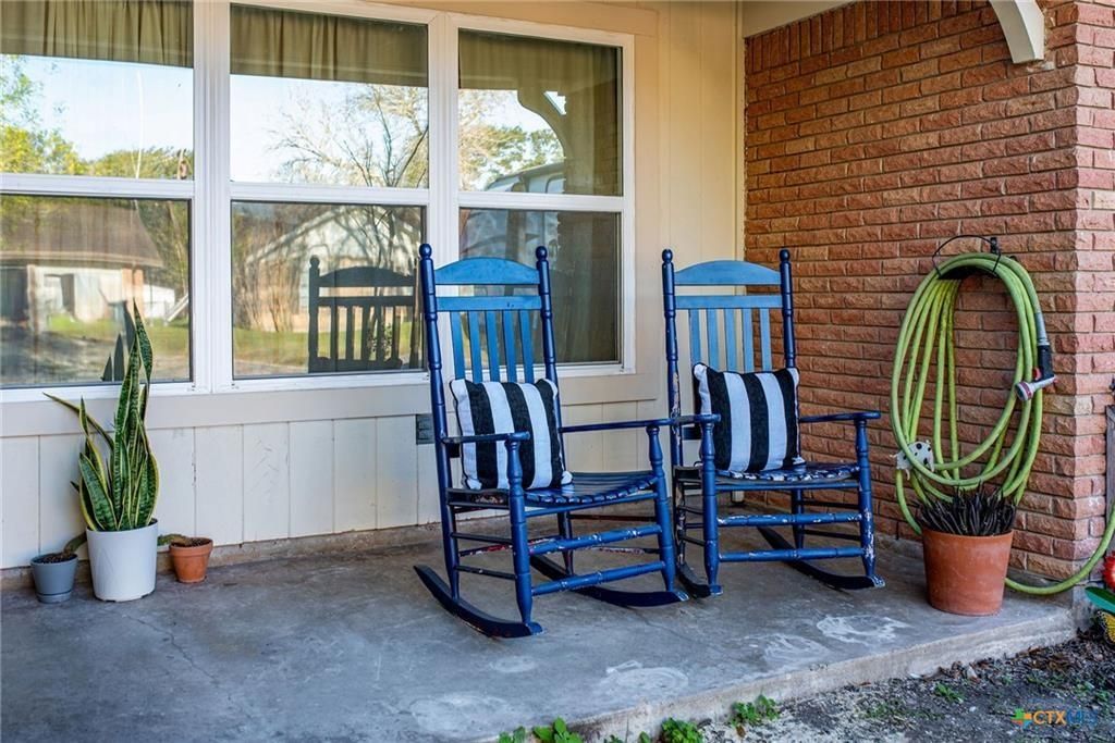 Photo of 535 Travis Street, Port Lavaca, TX 77979 (MLS # 67642648)