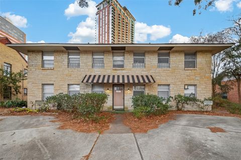 Photo of 2021 Southgate Boulevard #6, Houston, TX 77030 (MLS # 2651625)