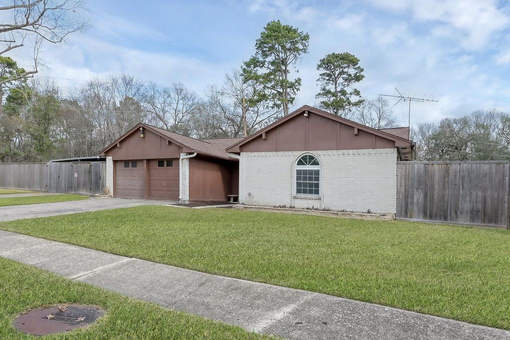 Photo of 22614 Millgate Drive, Spring, TX 77373 (MLS # 13181718)