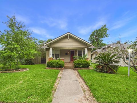 Photo of 3205 Ohio Street, Baytown, TX 77520 (MLS # 88870892)