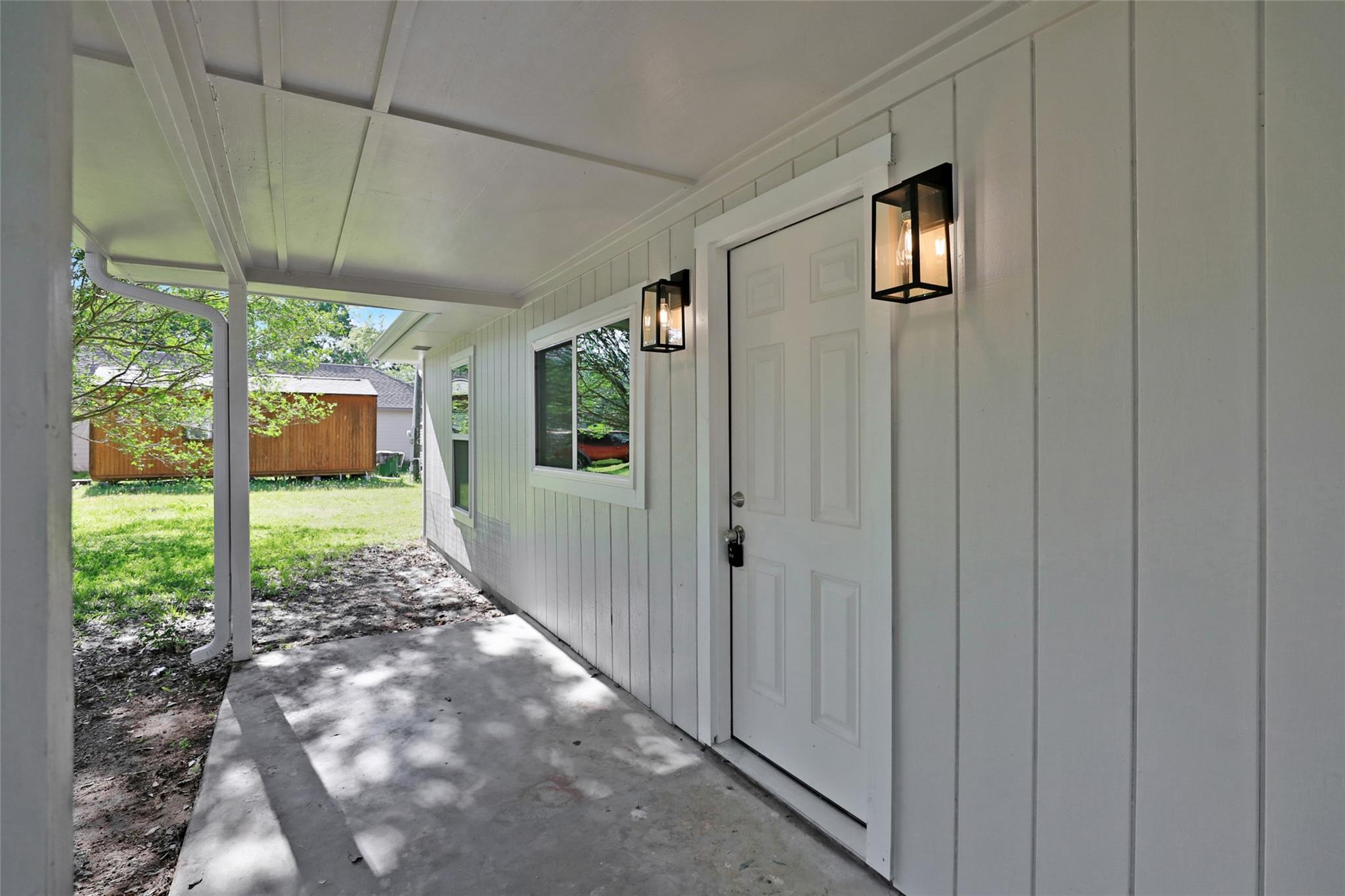 11712 White Cedar Street