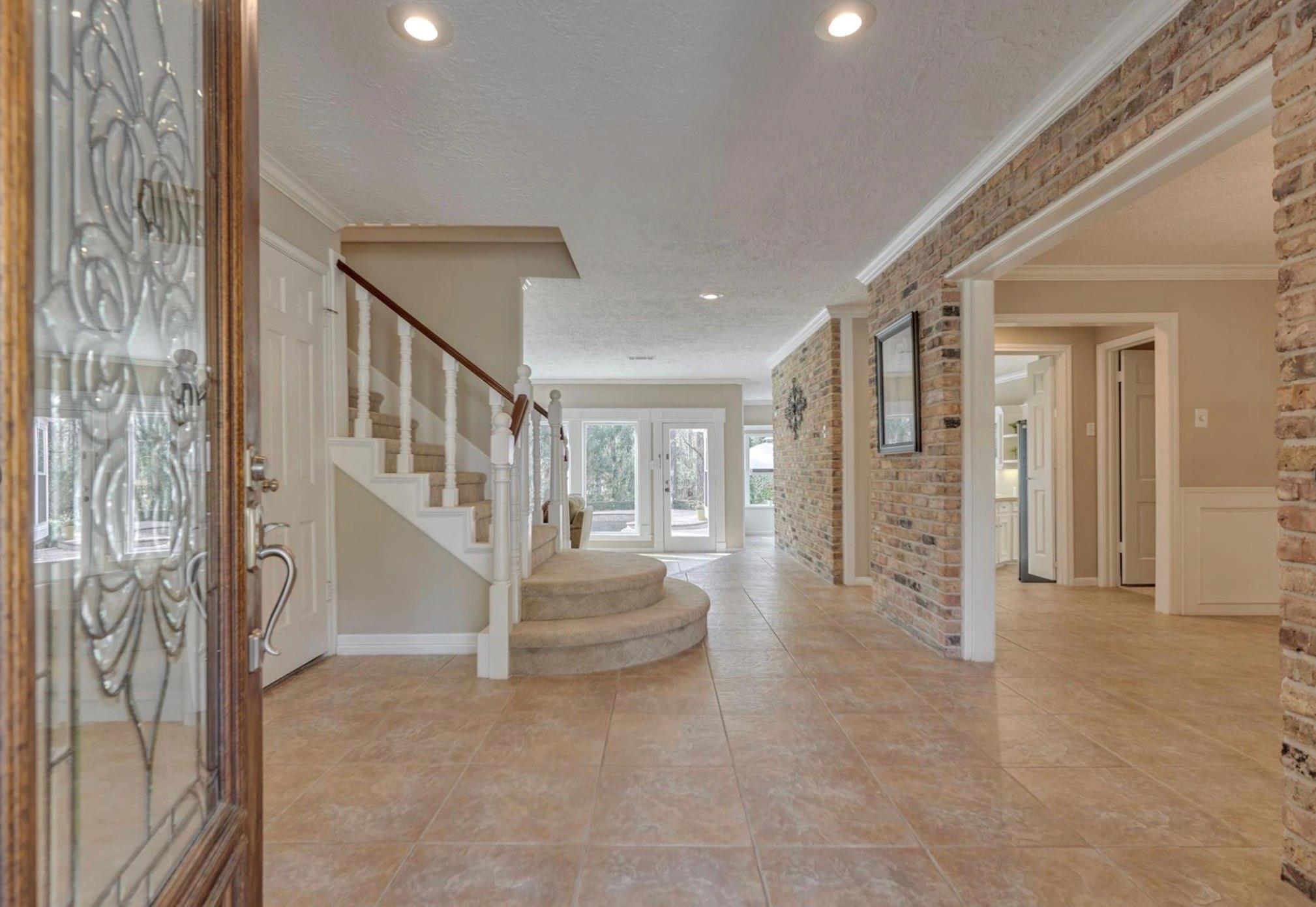 24211 Norchester Way