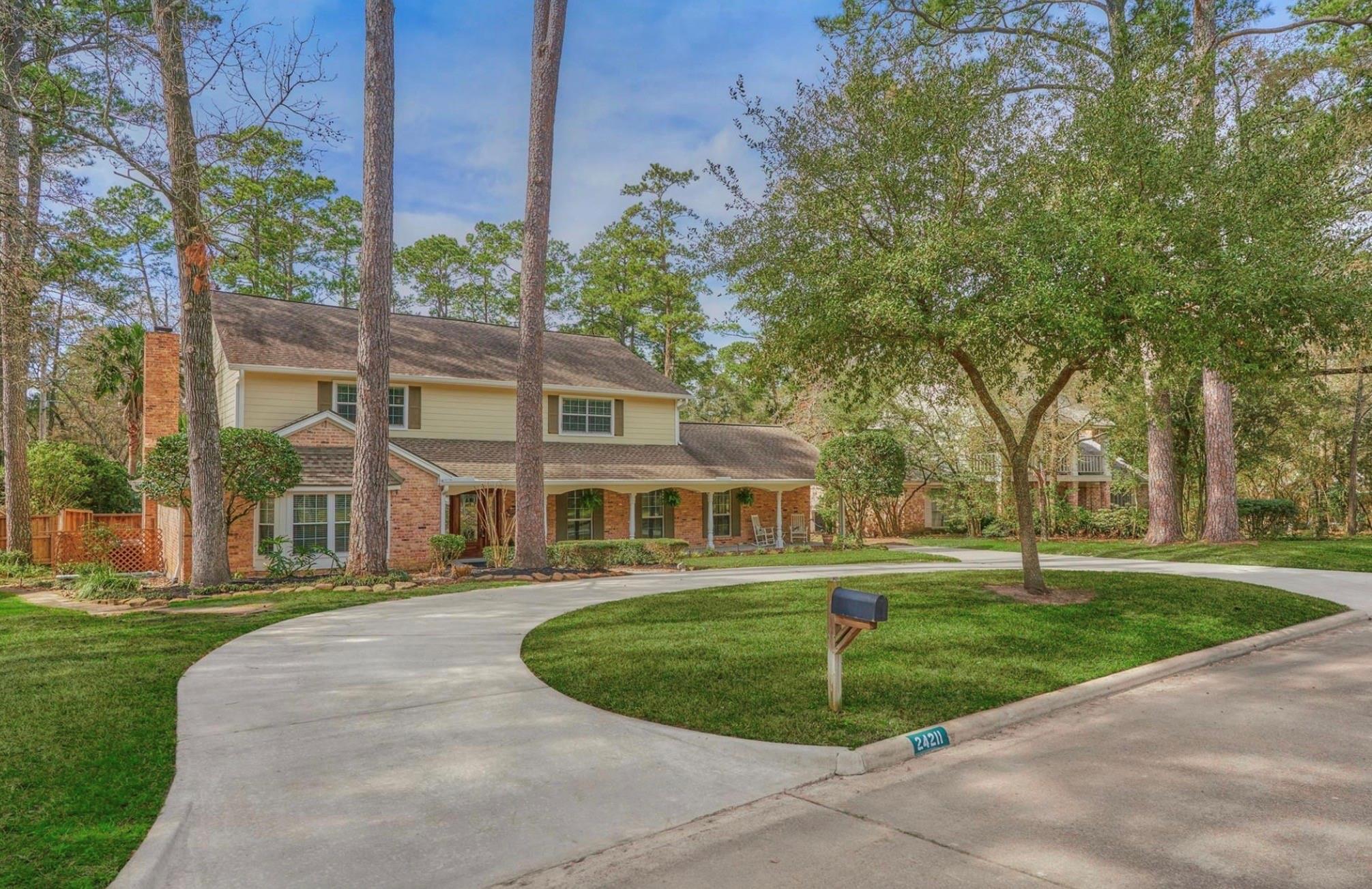 24211 Norchester Way