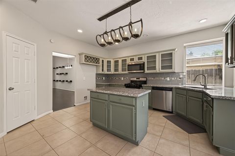 Tiny photo for 3215 Broken Bough Drive, Missouri City, TX 77459 (MLS # 2007350)