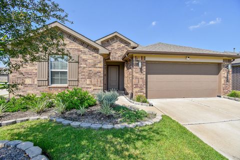 Photo of 8222 Hush Heights Drive, Rosharon, TX 77583 (MLS # 68516977)