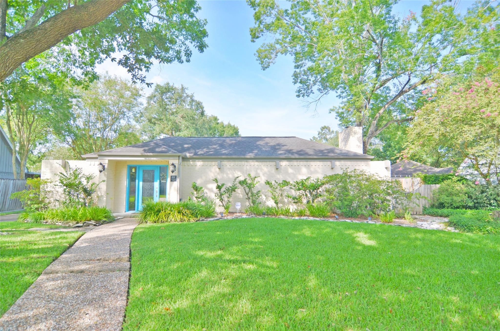 4247 Crownwood Drive