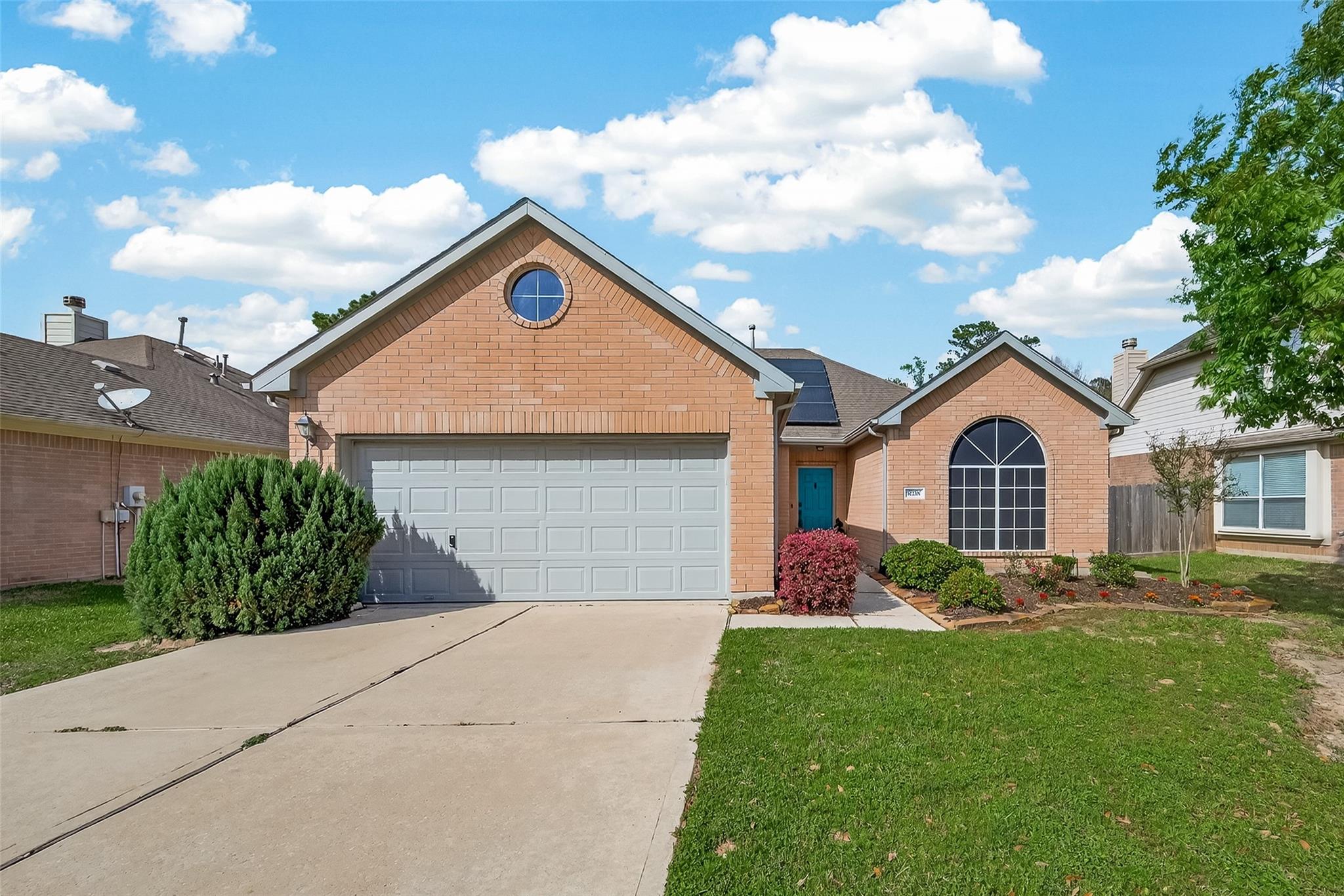 9218 E Lakeside Drive