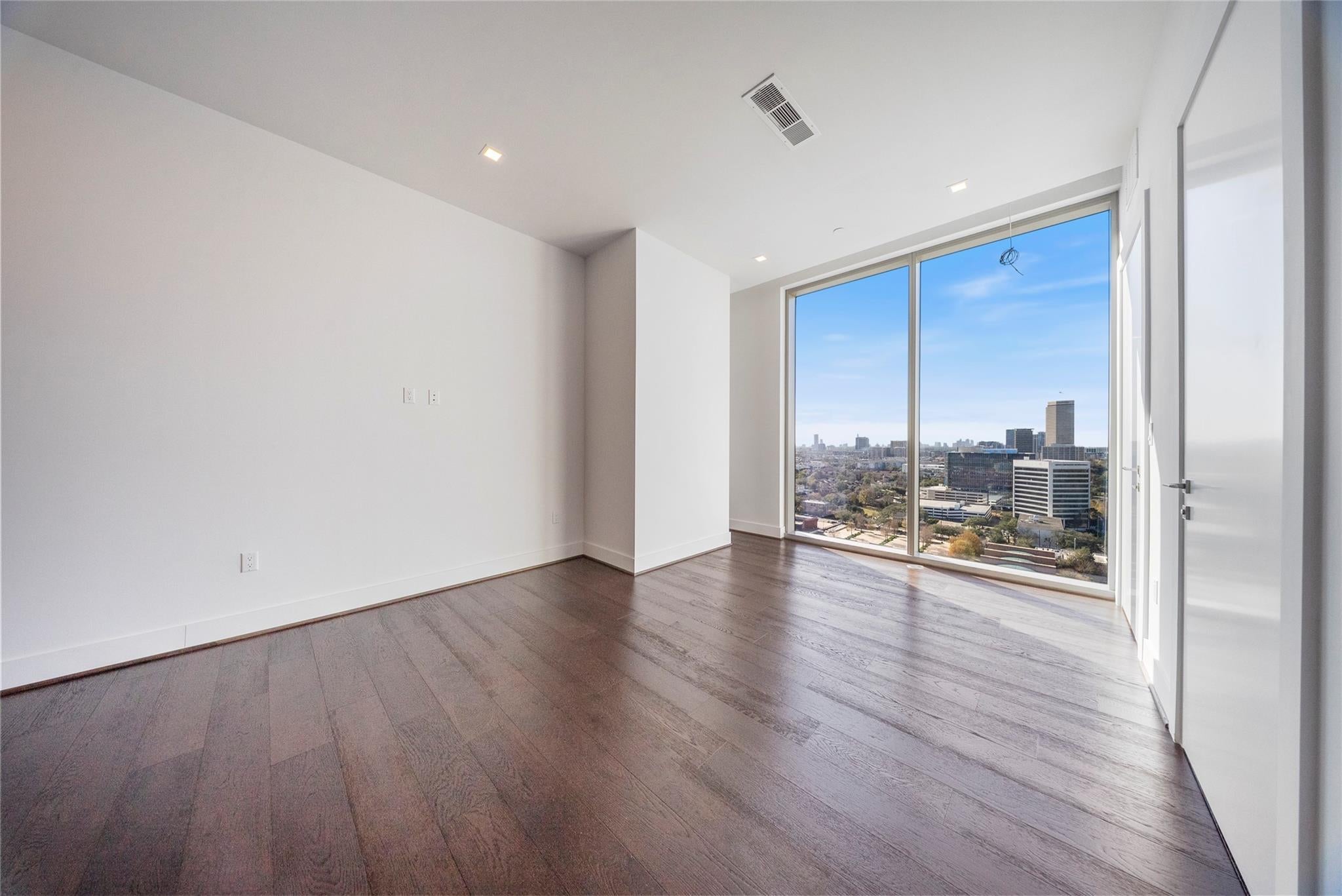 1711 Allen Parkway 1802