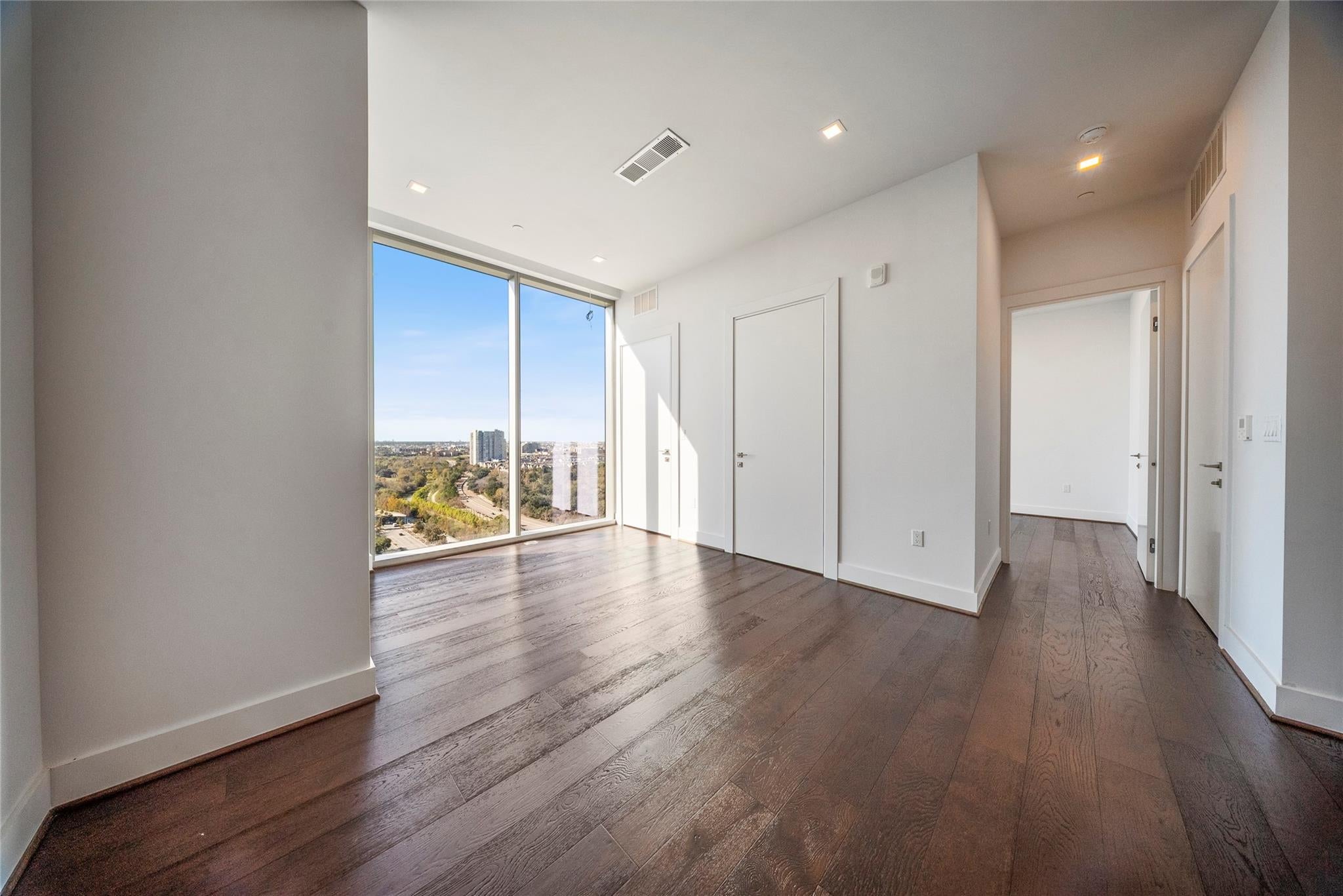 1711 Allen Parkway 1802