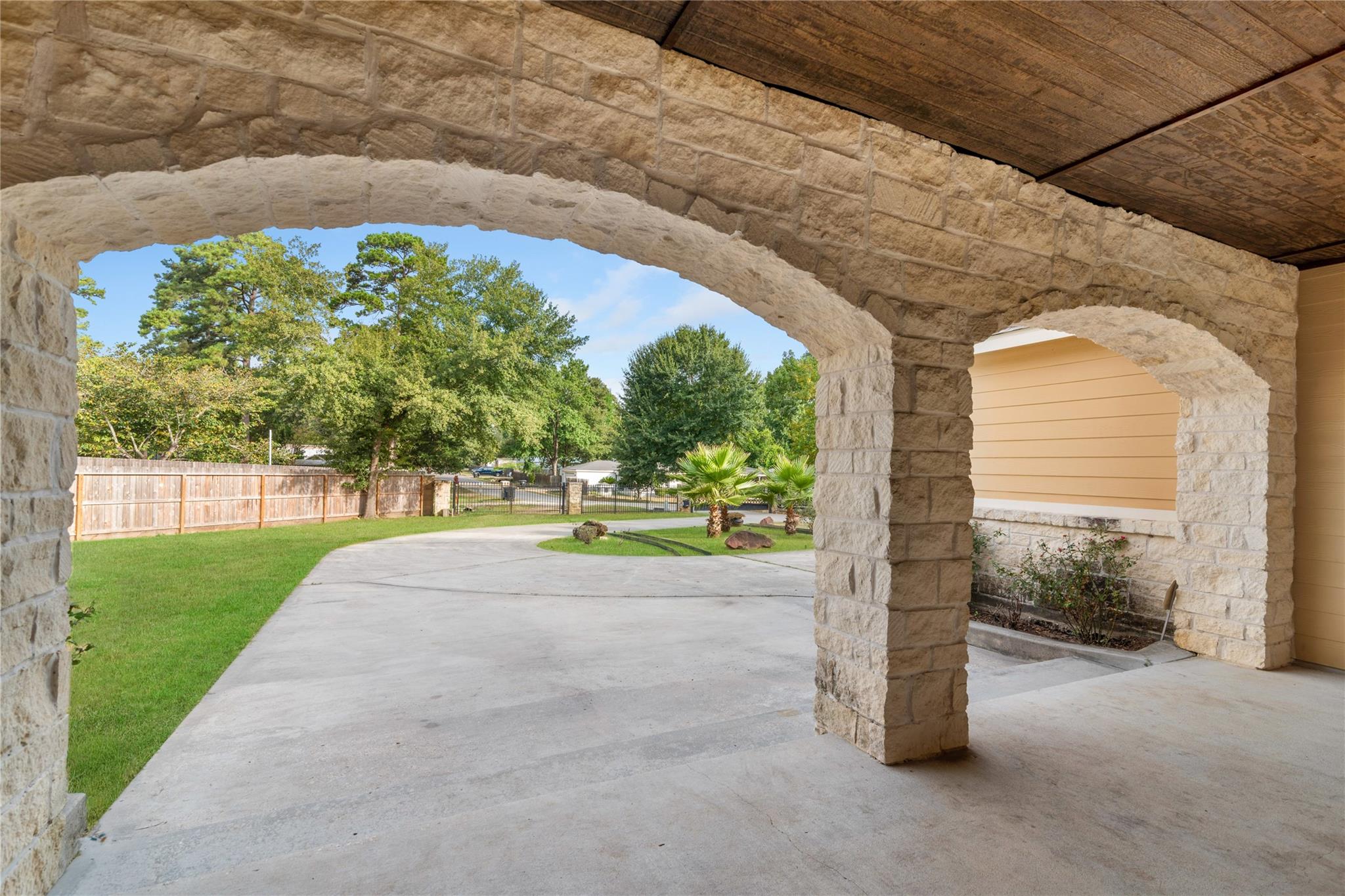 721 Oak Hill Lane