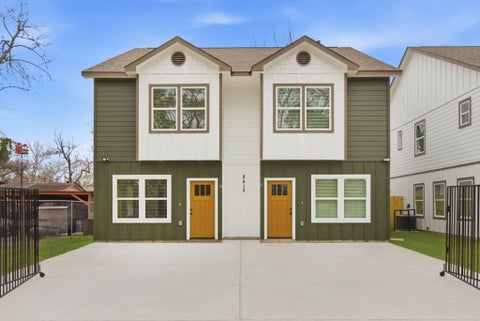Photo of 8408 Darien Street #A/B, Houston, TX 77028 (MLS # 19917876)