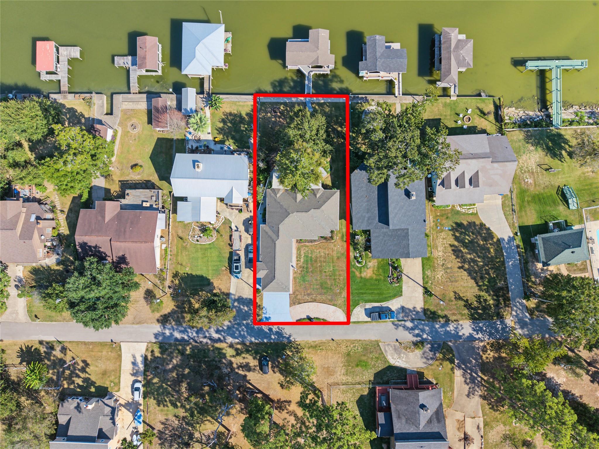 341 Sam Houston Loop