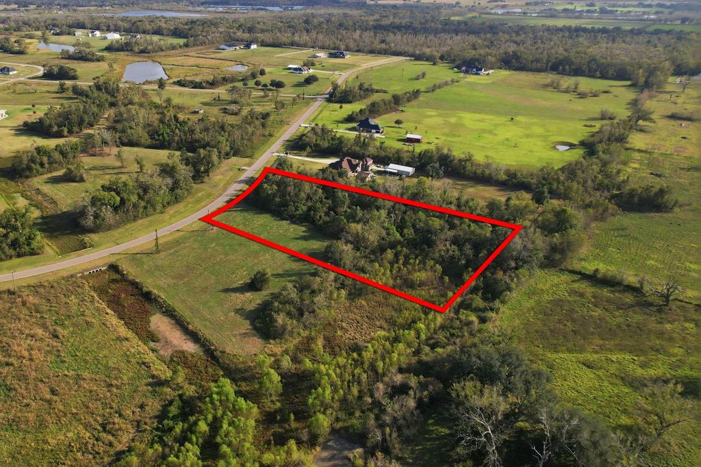 Photo of 22818 Pittman Drive, Angleton, TX 77515 (MLS # 81726804)