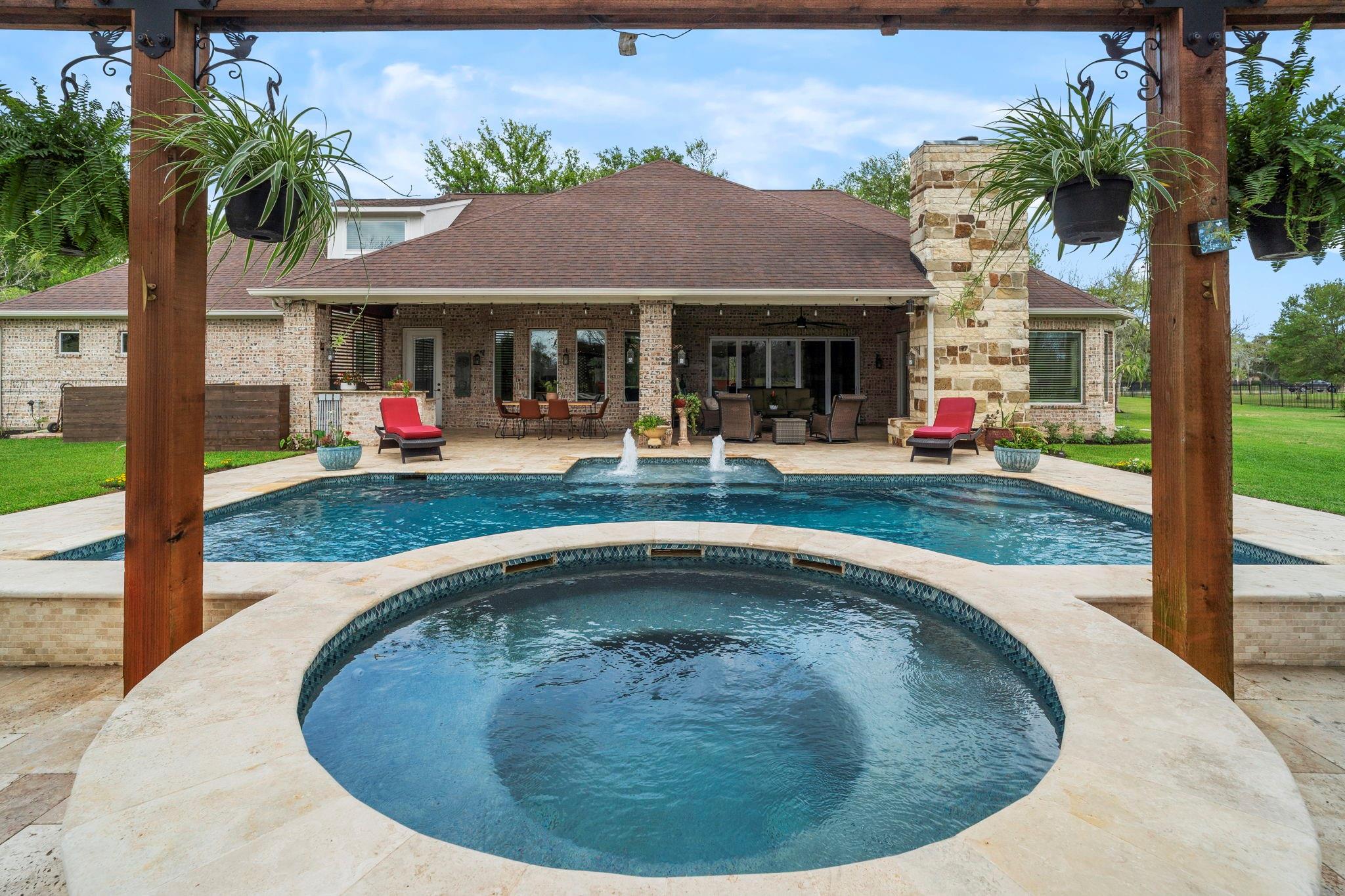 8522 Thornberry Hollow Court