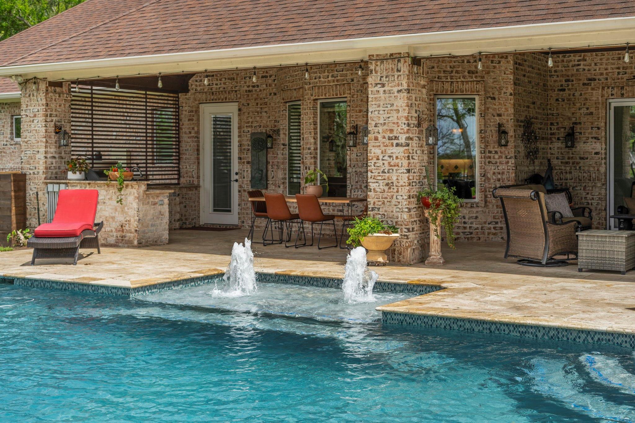 8522 Thornberry Hollow Court